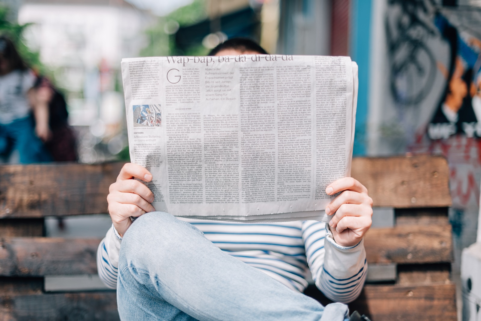 Spartips: Läs tidningen på jobbet och spara pengar varje dag